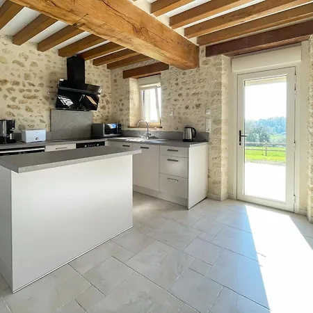 Charmante Maison En Pierres Avec Wifi, Près De Mortagne-au-perche - Fr-1-497-241 La Mesniere