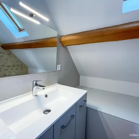 Prázdninový dům Charmante Maison En Pierres Avec Wifi, Pres De Mortagne-au-perche - Fr-1-497-241 *