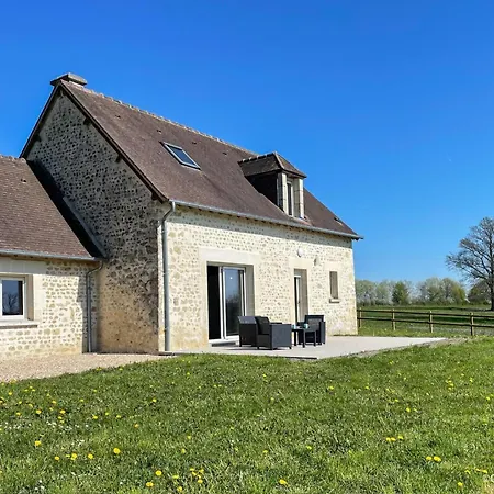 Charmante Maison En Pierres Avec Wifi, Pres De Mortagne-au-perche - Fr-1-497-241 La Mesniere